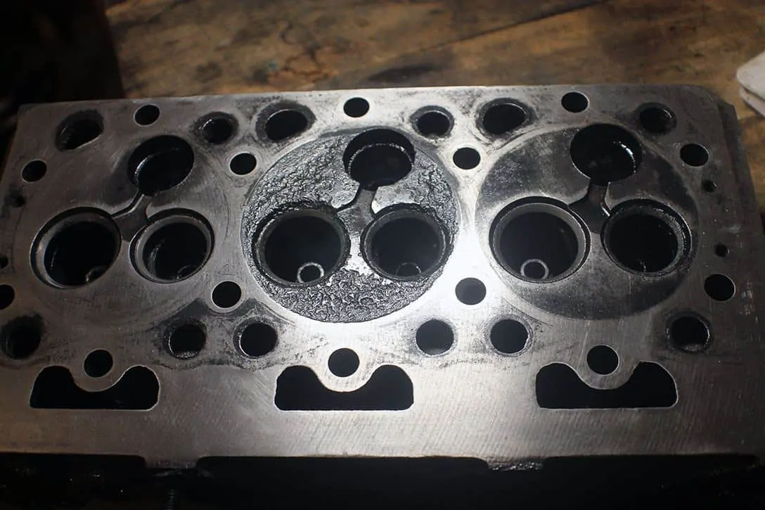 Kubota D950 eroded cylinder head